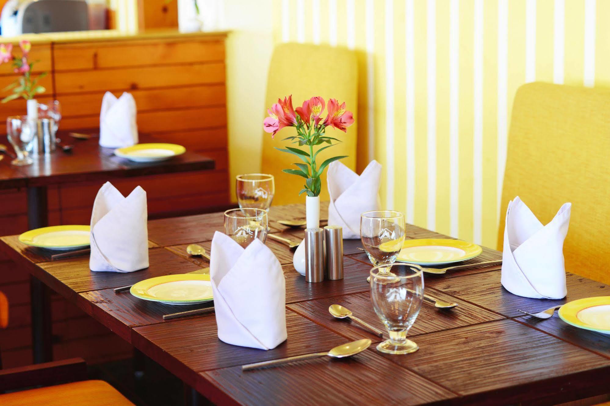 Honeymoon Inn Shimla Ngoại thất bức ảnh
