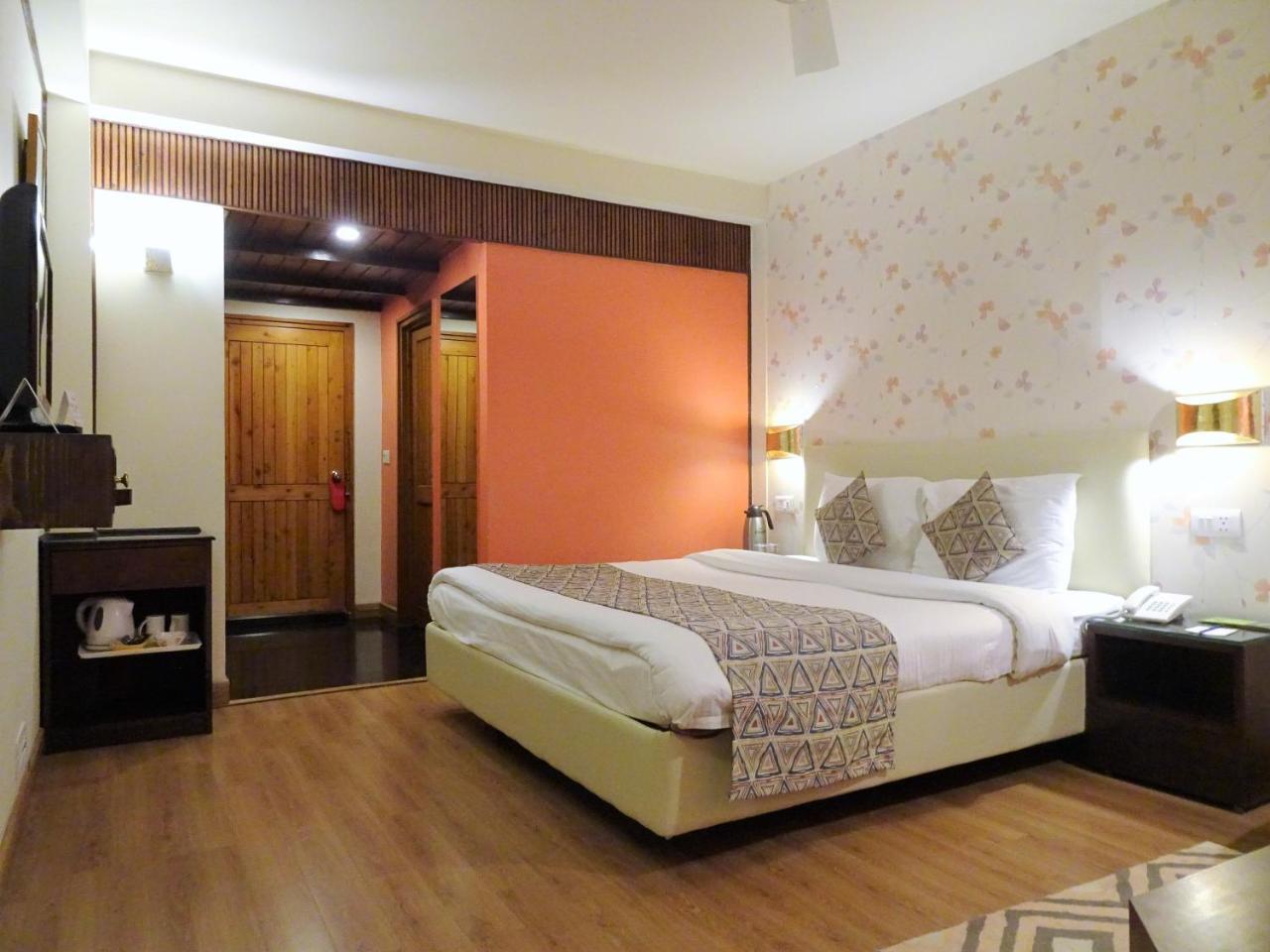 Honeymoon Inn Shimla Ngoại thất bức ảnh
